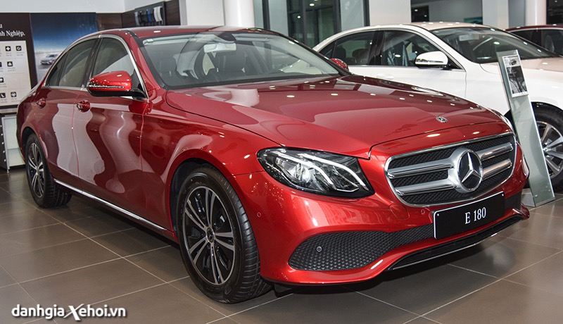 Đánh giá xe Mercedes E180 2022, Kiểu dáng tạo nên đẳng cấp